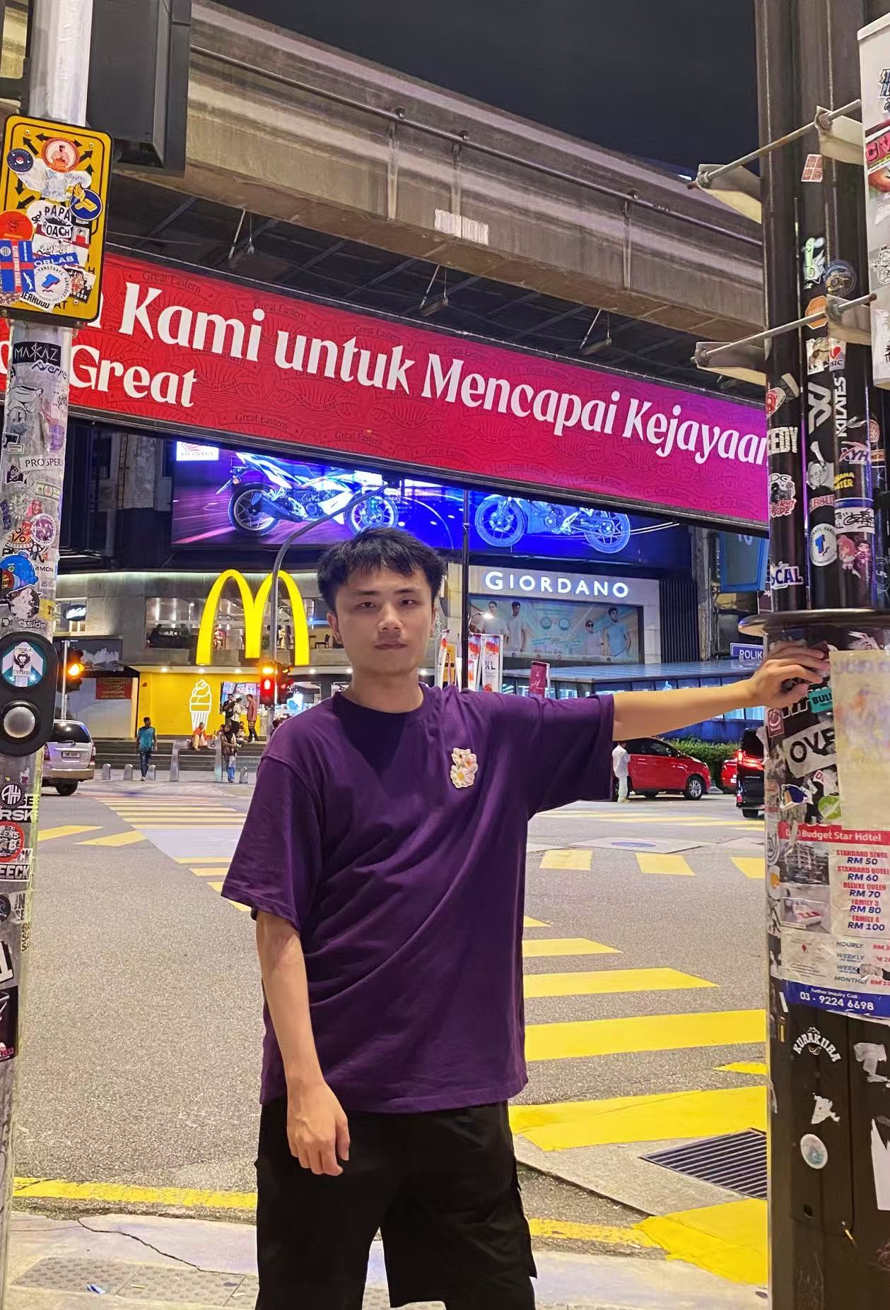 Nanqing Liu (刘南清)